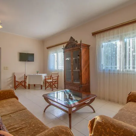 Artemis House Tatil Evi Fiolítis