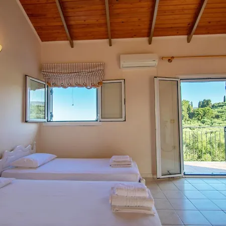 Artemis House Tatil Evi Fiolítis